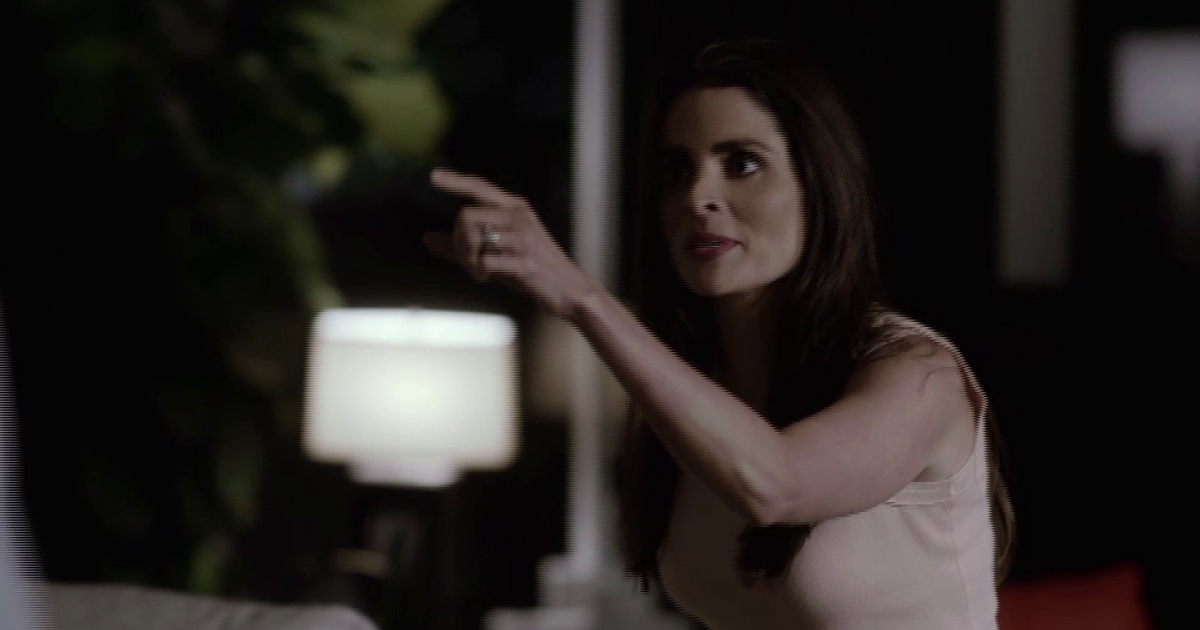 Al Otro Lado Del Muro Capitulo 53 AVANCE | Al otro lado del muro: HOY, a las 22H00 | | TC Televisión