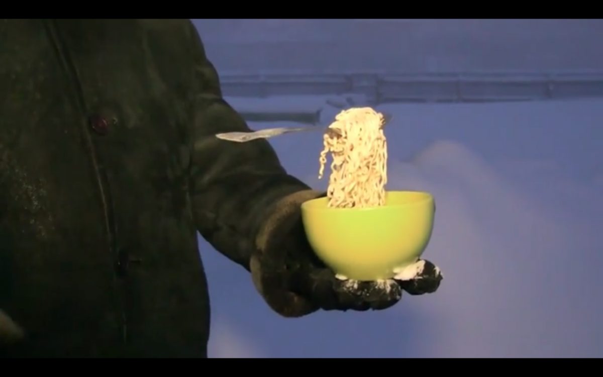 Noticia: VIDEO | ¿Cuán fríos son los inviernos rusos? Los fideos se congelan en el aire VIDEO | ¿Cuán fríos son los inviernos rusos? Los fideos se congelan en el aire