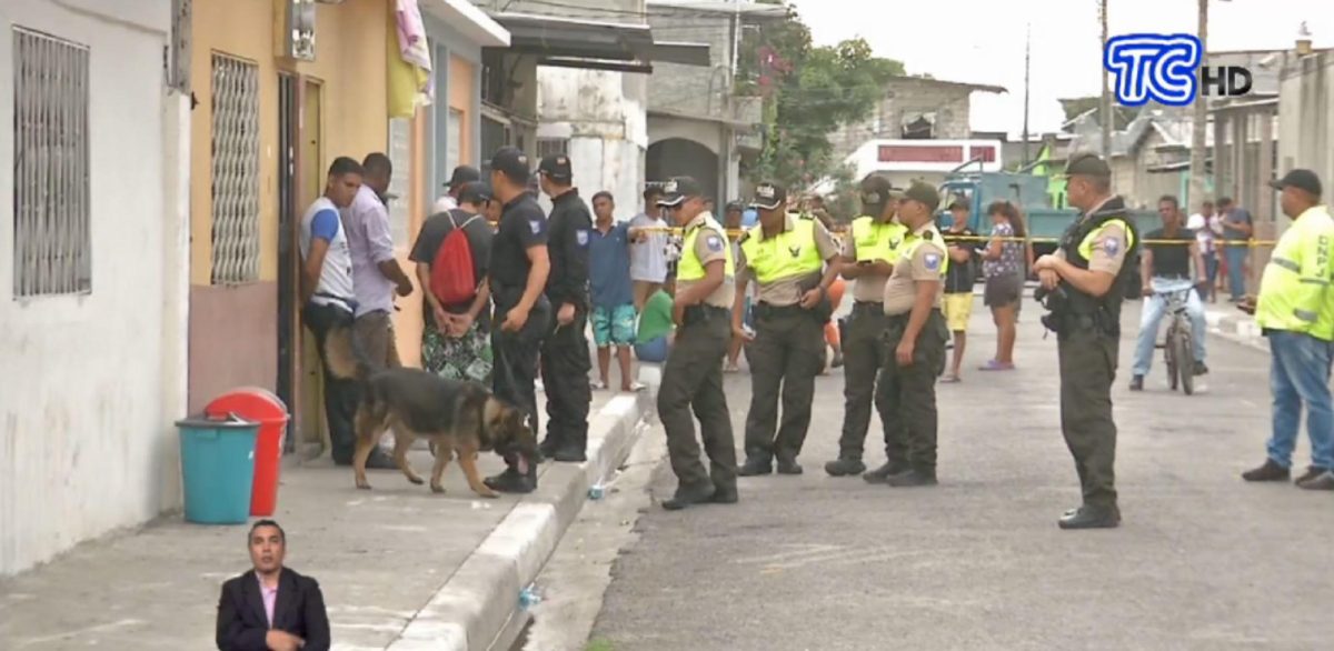 Noticia: Sujetos dispararon a dos amigos en el Guasmo Sur, Guayaquil Sujetos dispararon a dos amigos en el Guasmo Sur, Guayaquil