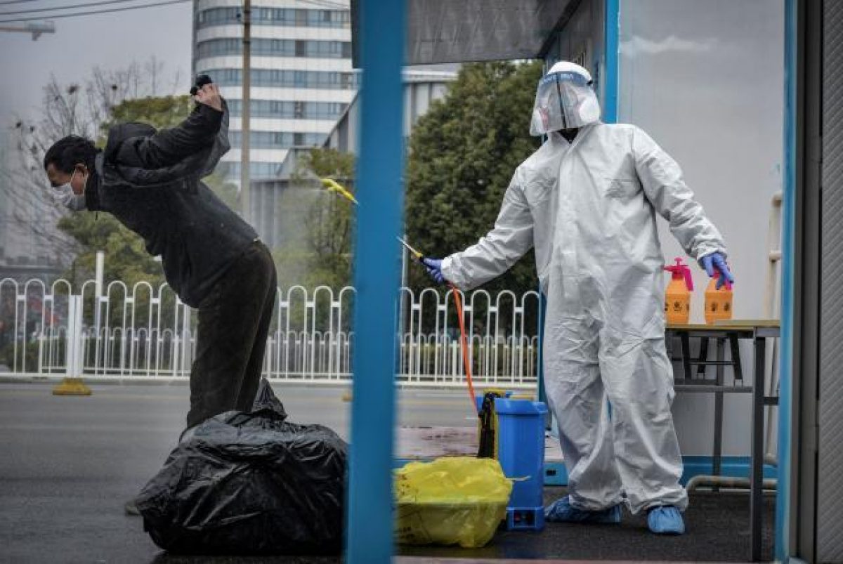 Noticia: Asciende a 21 el número de muertes por coronavirus en Francia Asciende a 21 el número de muertes por coronavirus en Francia