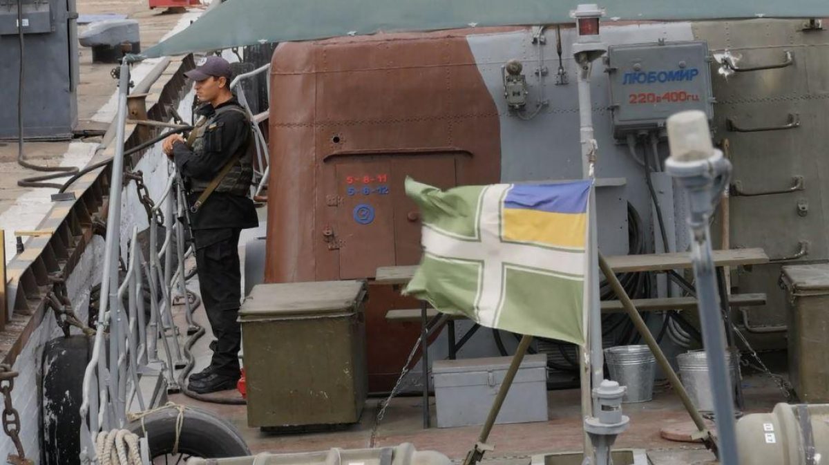 Noticia: VIDEO: Rusia captura tres buques militares ucranianos en el mar Negro VIDEO: Rusia captura tres buques militares ucranianos en el mar Negro