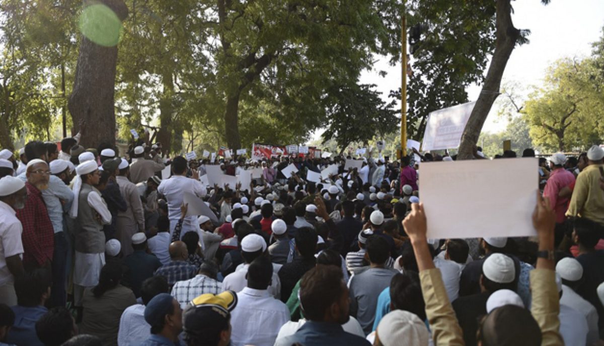 Noticia: Seis muertos en India en las protestas contra una nueva ley de ciudadanía Seis muertos en India en las protestas contra una nueva ley de ciudadanía