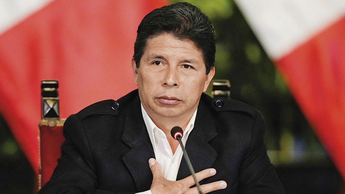 Noticia: Pedro Castillo disuelve el Congreso de Perú e instaura un Gobierno de emergencia Pedro Castillo disuelve el Congreso de Perú e instaura un Gobierno de emergencia