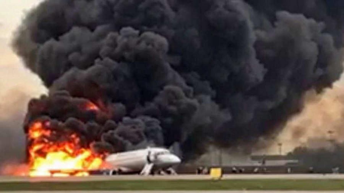 Noticia: Accidente de avión deja 10 muertos en Texas, Estados Unidos Accidente de avión deja 10 muertos en Texas, Estados Unidos