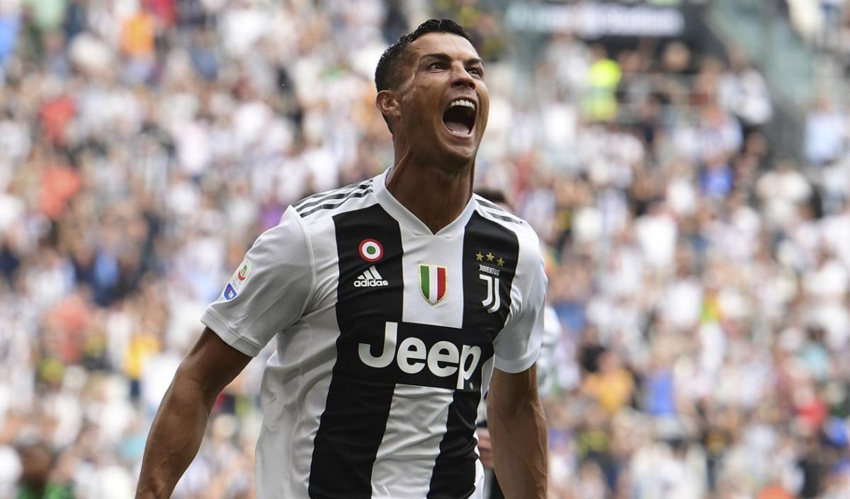 Noticia: Cristiano Ronaldo habría comprado un modelo único de Bugatti en USD 12 millones Cristiano Ronaldo habría comprado un modelo único de Bugatti en USD 12 millones