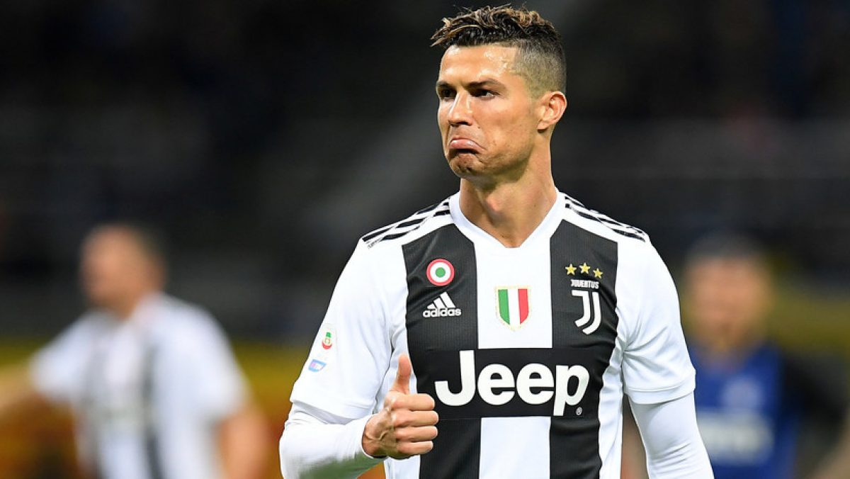 Noticia: Cristiano Ronaldo habría comprado el auto más caro del mundo Cristiano Ronaldo habría comprado el auto más caro del mundo