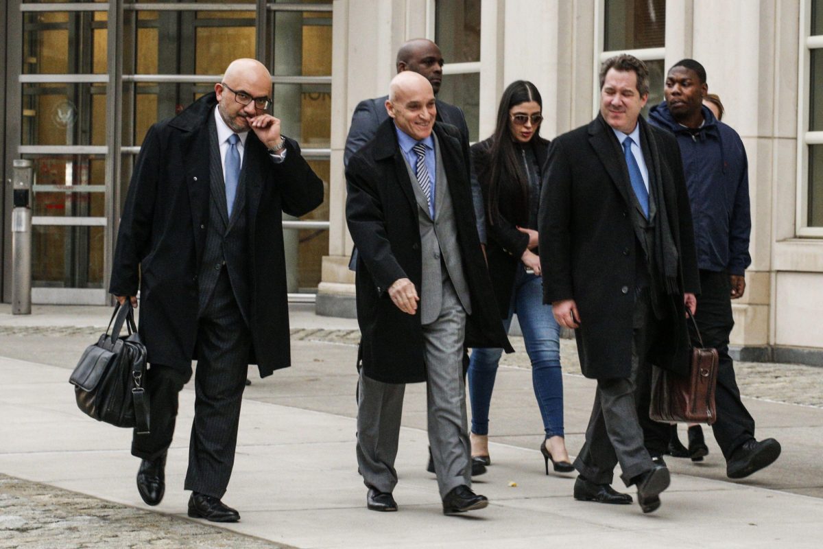 Noticia: VIDEO: arrestan a “familiar” del Chapo en su juicio VIDEO: arrestan a “familiar” del Chapo en su juicio