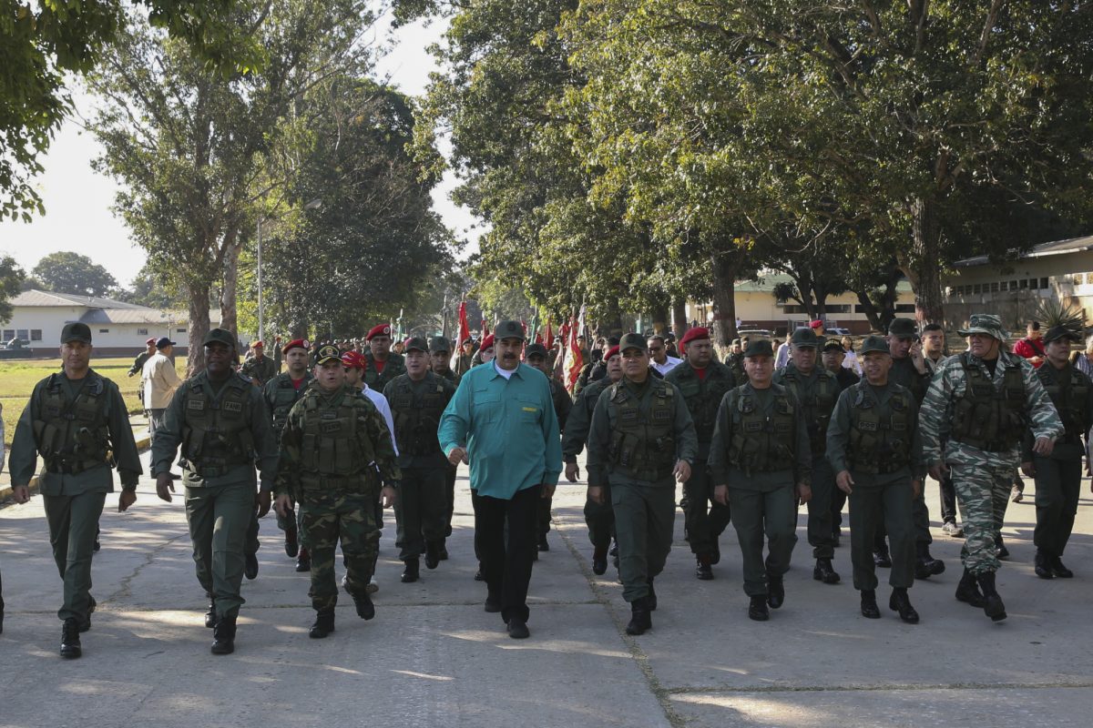 Noticia: Nicolás Maduro anuncia cambios en la cúpula militar Nicolás Maduro anuncia cambios en la cúpula militar