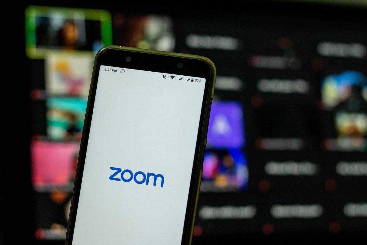 Noticia: Condenan a un hombre a la muerte en la horca a través de Zoom Condenan a un hombre a la muerte en la horca a través de Zoom