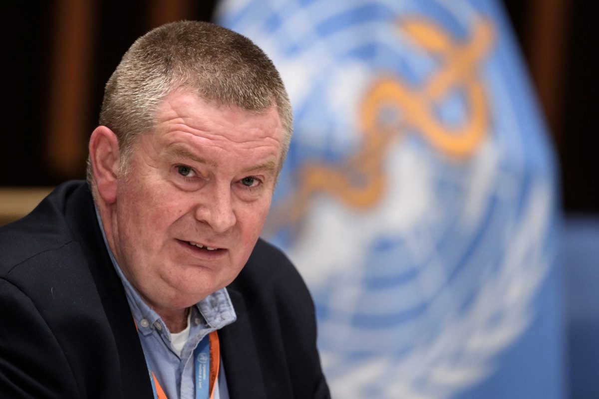 Uno de los responsables de la lucha contra la pandemia en la Organización Mundial de la Salud (OMS), Mike Ryan. EFE/Salvatore Di Nolfi