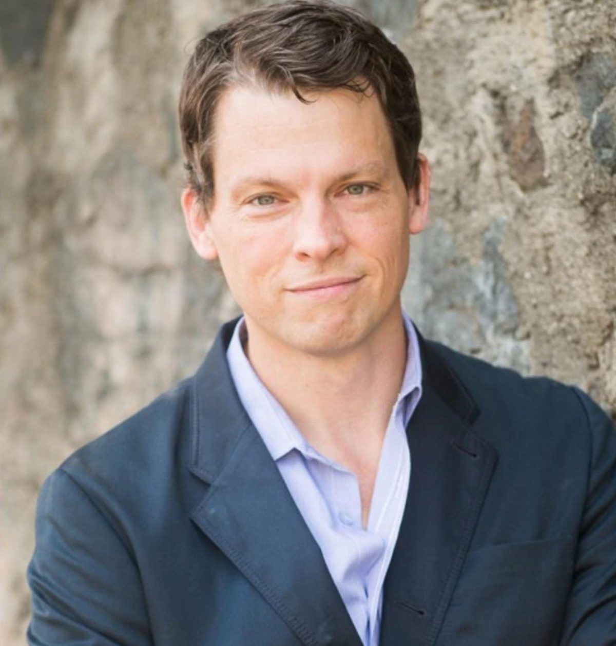 Greg Peters, director de producto de Netflix confirmó que en un mediano plazo podría comenzar a revisar las cuentas de los usuarios que las comparten Foto: Netflix