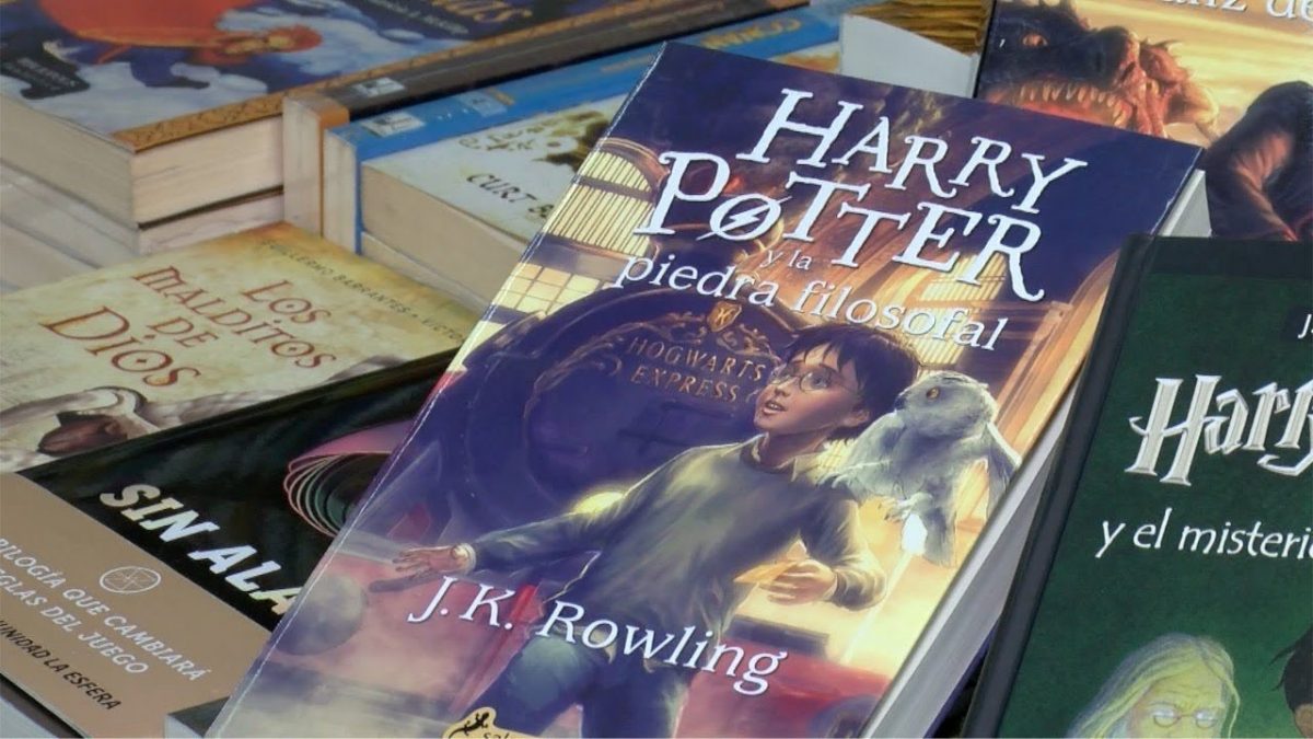 Cuantos Libros Tiene La Saga De Harry Potter