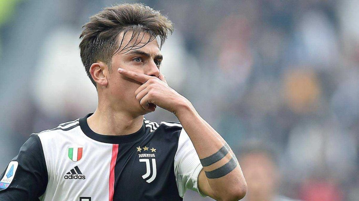 Varios jugadores de la Juventus de Turín dieron positivo, entre ellos el francés Blaise Matuidi y el delantero argentino Paulo Dybala, quien dijo el 27 de marzo sentirse "mucho mejor".