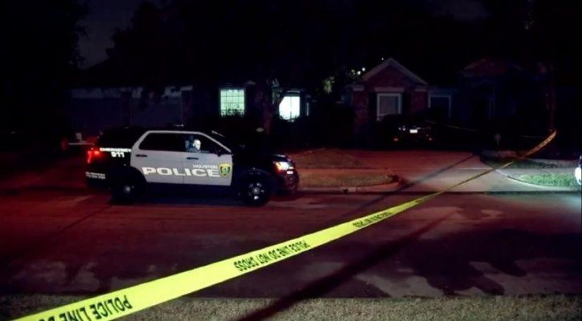 La Policía de Houston acudió al domicilio de la familia, donde encontraron al niño sin vida. (Vía ABC)
