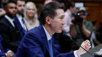 Noticia: CEO de Tik Tok testificó ante el congreso de Estados Unidos tras alertas de seguridad CEO de Tik Tok testificó ante el congreso de Estados Unidos tras alertas de seguridad