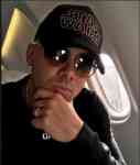 Noticia: Wisin es sorprendido por su familia tras finalizar su gira de conciertos Wisin es sorprendido por su familia tras finalizar su gira de conciertos