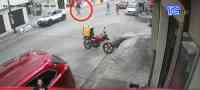 Noticia: Difunden otro video del accidente mortal a una mujer atropellada en Guayaquil Difunden otro video del accidente mortal a una mujer atropellada en Guayaquil