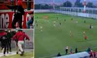Noticia: Aficionados del Bayern resultan heridos tras ataque de ultras del Olympiakos Aficionados del Bayern resultan heridos tras ataque de ultras del Olympiakos