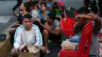 Noticia: Venezuela | En medio del apagón, intentos de saqueos, la comida se desperdicia y el régimen pide calma Venezuela | En medio del apagón, intentos de saqueos, la comida se desperdicia y el régimen pide calma