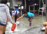 Noticia: VIDEO: Esmeraldas afectada por invierno VIDEO: Esmeraldas afectada por invierno