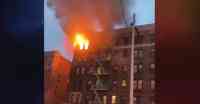 Noticia: VIDEO: Se registró un incendió en un edificio ubicado detrás de un hospital en Nueva York VIDEO: Se registró un incendió en un edificio ubicado detrás de un hospital en Nueva York