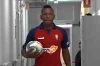 Noticia: VIDEO | Barcelona y Manchester buscan la contratación del ecuatoriano Pervis Estupiñán VIDEO | Barcelona y Manchester buscan la contratación del ecuatoriano Pervis Estupiñán
