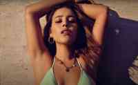Noticia: VIDEO: Danna Paola estrena "Sola" acompañado de un videoclip grabado totalmente desde casa VIDEO: Danna Paola estrena "Sola" acompañado de un videoclip grabado totalmente desde casa