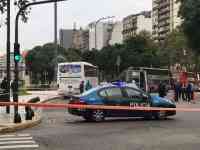 Noticia: Asesinan a funcionario público a balazos frente al Congreso argentino Asesinan a funcionario público a balazos frente al Congreso argentino