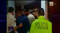 Noticia: Se logra detener a unos sujetos que pretendían robar 14 mil dólares a una mujer luego de salir de una entidad bancaria Se logra detener a unos sujetos que pretendían robar 14 mil dólares a una mujer luego de salir de una entidad bancaria
