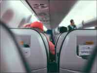 Noticia: Cancelan vuelo tras el arresto de un hombre que llevaba un cuchillo Cancelan vuelo tras el arresto de un hombre que llevaba un cuchillo