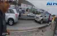 Noticia: Múltiple accidente de tránsito en la Av. Carlos Julio Arosemena Múltiple accidente de tránsito en la Av. Carlos Julio Arosemena