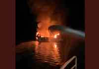 Noticia: Más de 30 víctimas mortales tras el incendio de un barco en las costas de California Más de 30 víctimas mortales tras el incendio de un barco en las costas de California