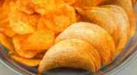 Noticia: Joven queda ciego y sordo tras vivir de una dieta de papas fritas y salchichas por más de una década Joven queda ciego y sordo tras vivir de una dieta de papas fritas y salchichas por más de una década