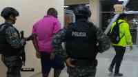 Noticia: VIDEO | Más de 30 detenidos tras operativo realizado en cuatro provincias del Ecuador VIDEO | Más de 30 detenidos tras operativo realizado en cuatro provincias del Ecuador