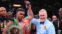 Noticia: FOTOS: El campeón mundial de boxeo Errol Spence Jr. está grave tras volcar y salir despedido de su Ferrari FOTOS: El campeón mundial de boxeo Errol Spence Jr. está grave tras volcar y salir despedido de su Ferrari