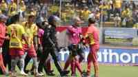 Noticia: Dario Tempesta, DT de Aucas: “Muchas jugadas no se pitaron de la misma forma para los dos equipos” Dario Tempesta, DT de Aucas: “Muchas jugadas no se pitaron de la misma forma para los dos equipos”