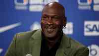 Noticia: Michael Jordan donará 100 millones de dólares en favor de la igualdad racial Michael Jordan donará 100 millones de dólares en favor de la igualdad racial