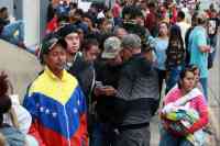 Noticia: Venezolanos se apresuran por cruzar el Ecuador Venezolanos se apresuran por cruzar el Ecuador