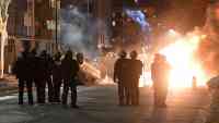 Noticia: VIDEO: Una ciudad francesa afronta la cuarta noche de protestas contra la violencia policial VIDEO: Una ciudad francesa afronta la cuarta noche de protestas contra la violencia policial