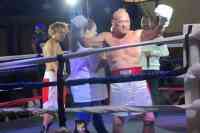 Noticia: VIDEO | Boxeador de 70 años noquea a su rival mucho más joven y establece un nuevo récord mundial VIDEO | Boxeador de 70 años noquea a su rival mucho más joven y establece un nuevo récord mundial