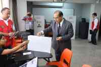 Noticia: VIDEO: peruanos votan sobre eliminación de la reelección parlamentaria VIDEO: peruanos votan sobre eliminación de la reelección parlamentaria
