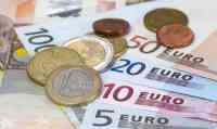 Noticia: El euro cumple 20 años, pero todavía queda trabajo por hacer El euro cumple 20 años, pero todavía queda trabajo por hacer