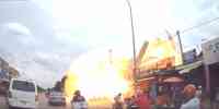 Noticia: VIDEO | Una explosión 'de película' en una gasolinera deja 13 heridos en Camboya VIDEO | Una explosión 'de película' en una gasolinera deja 13 heridos en Camboya