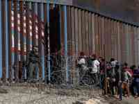 Noticia: López Obrador dice que México ayudará a ordenar flujo migratorio hacia EE.UU. López Obrador dice que México ayudará a ordenar flujo migratorio hacia EE.UU.
