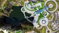 Noticia: Abren el primer hotel subterráneo en una cantera abandonada en China Abren el primer hotel subterráneo en una cantera abandonada en China