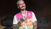 Noticia: J Balvin recibirá galardón en Premios Lo Nuestro como Ícono Mundial J Balvin recibirá galardón en Premios Lo Nuestro como Ícono Mundial
