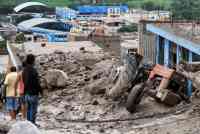 Noticia: VIDEO: avalanchas de lodo dejan muerte y destrucción en pueblos de Perú VIDEO: avalanchas de lodo dejan muerte y destrucción en pueblos de Perú