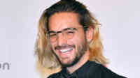 Noticia: FOTOS | Maluma se emociona al conocer a un cantante FOTOS | Maluma se emociona al conocer a un cantante