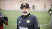 Noticia: Maradona quiere: "que la Conmebol dé campeón a Boca" Maradona quiere: "que la Conmebol dé campeón a Boca"