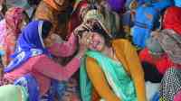 Noticia: Miles de víctimas de violación se manifiestan en Nueva Delhi Miles de víctimas de violación se manifiestan en Nueva Delhi
